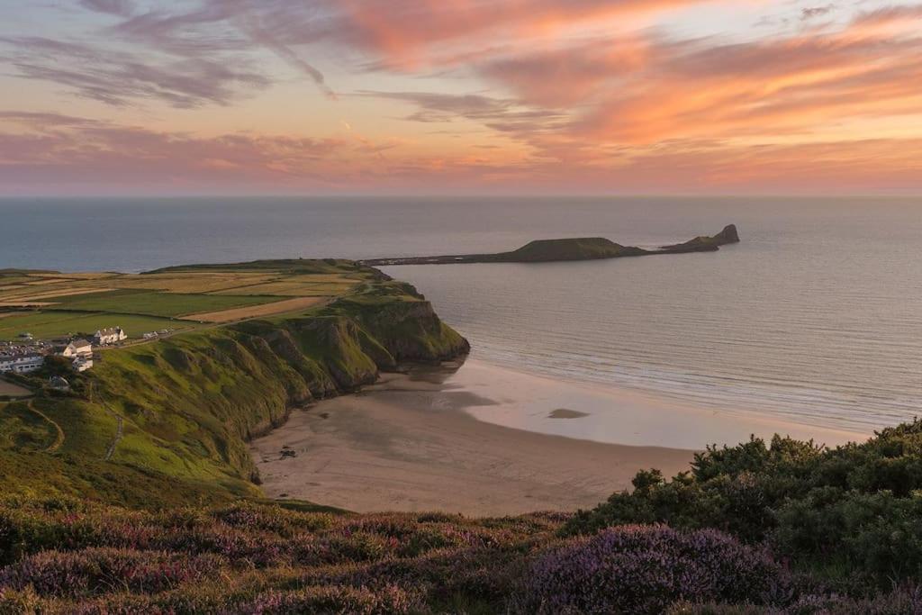 Ocean Breeze, Gower Holiday Village. Allows Dogs Swansea Exteriör bild